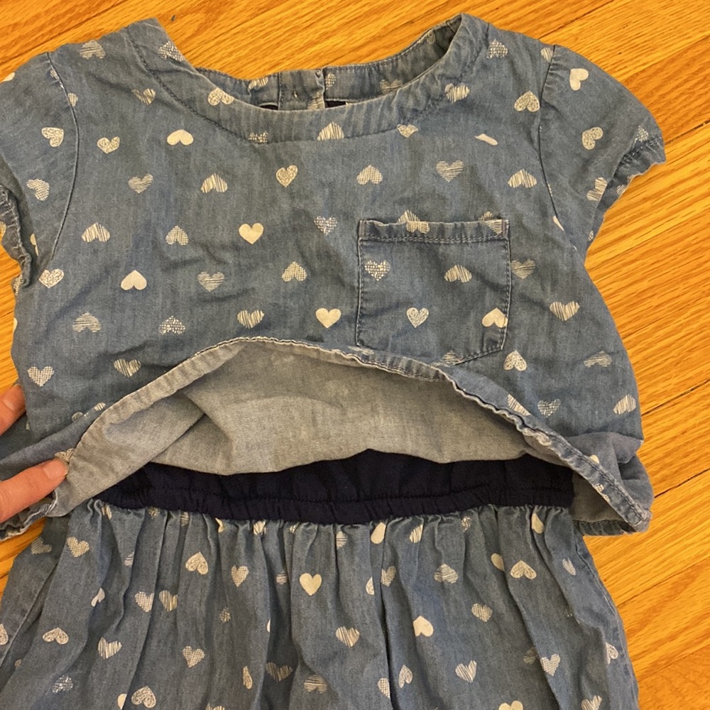 Oshkosh size 6 chambray with hearts dress. Adorable! - Picture 2 of 5